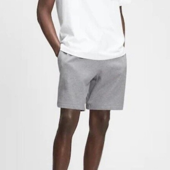 GAP Men’s French Terry Shorts XS - Picture 1 of 7